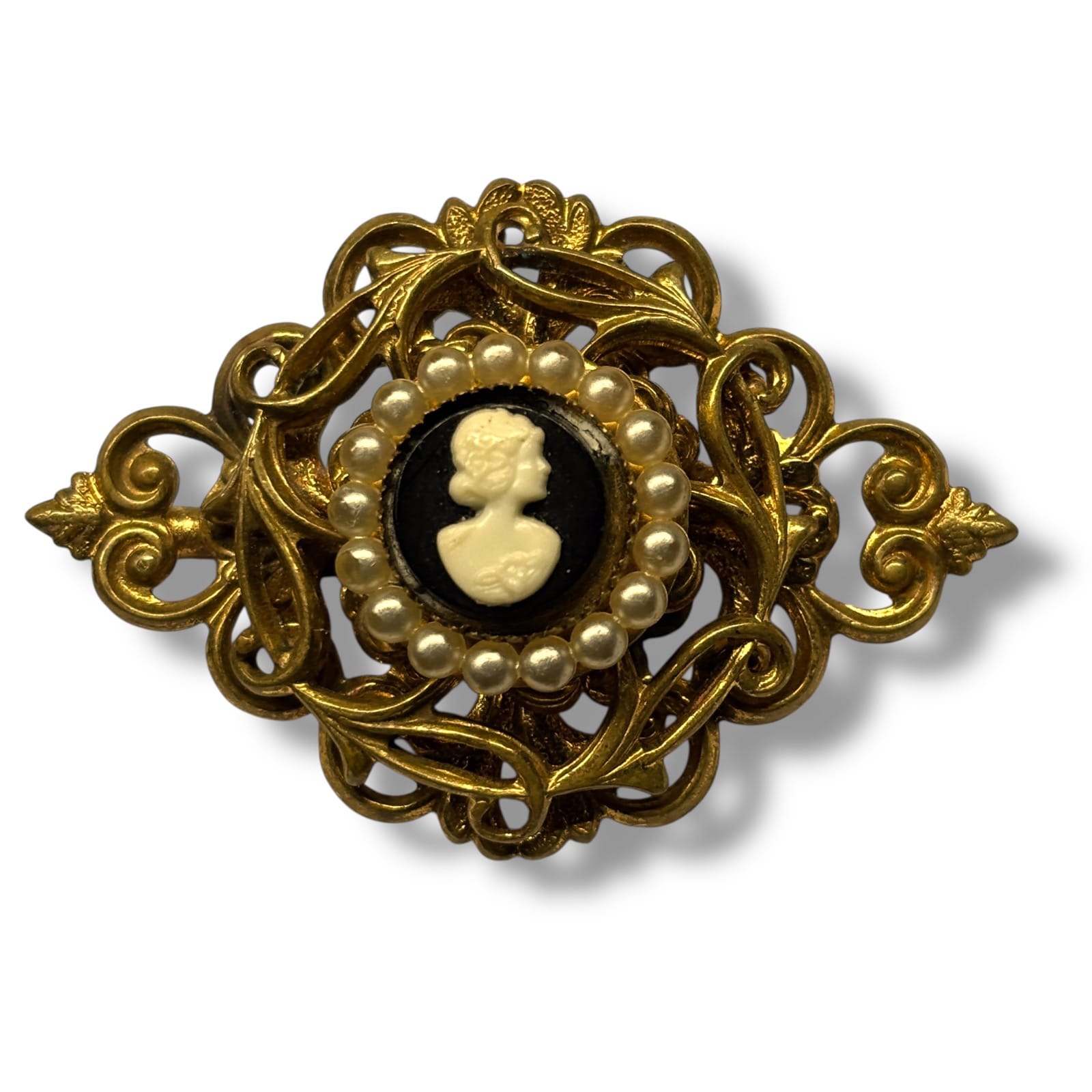 c.1950s Coro Cameo Brooch Gold Tone Filigree Setting Faux Pearl Vintage Pin
