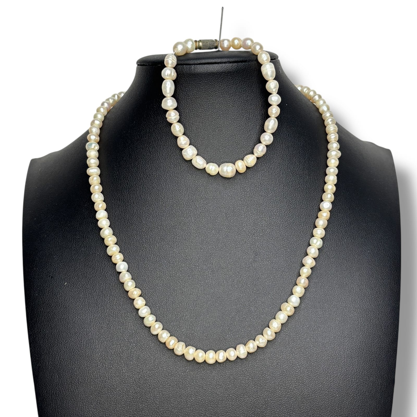 c.1980s Freshwater Pearl Necklace and Bracelet Set Cream White Barrel Clasp