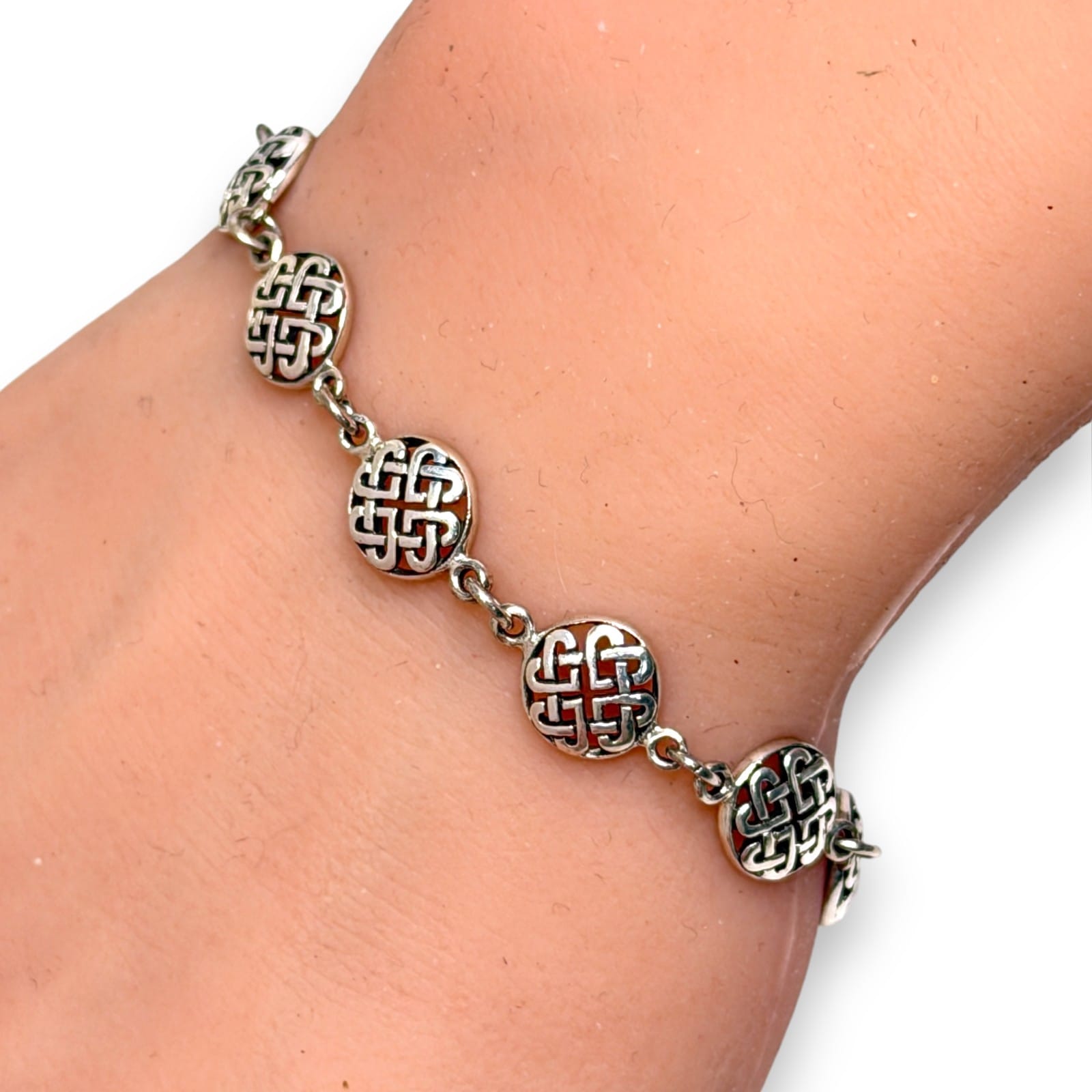 1990s Sterling Silver Celtic Knot Pierced Basketweave Round Link Bracelet 7"