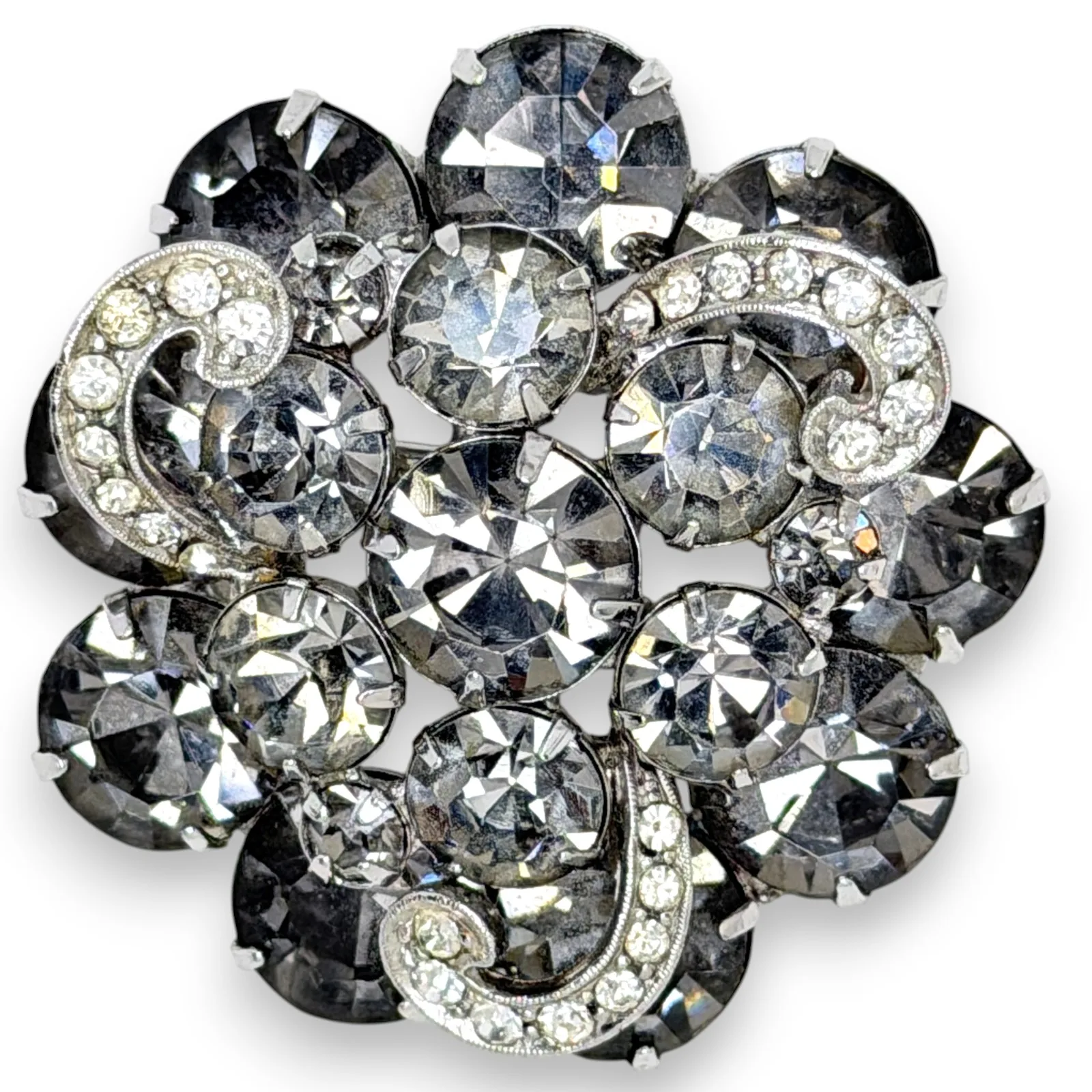 1950s Weiss Smoky Gray Clear Rhinestone 3-D Cluster Brooch Silver Tone Round Pin